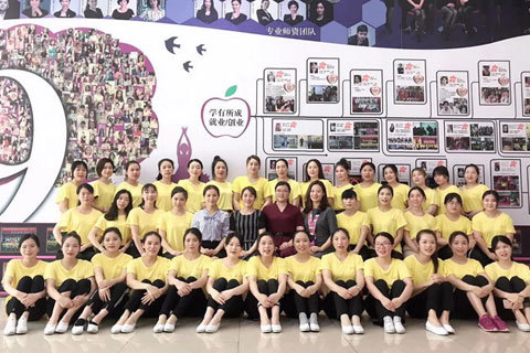 佛山学美容的正规学校